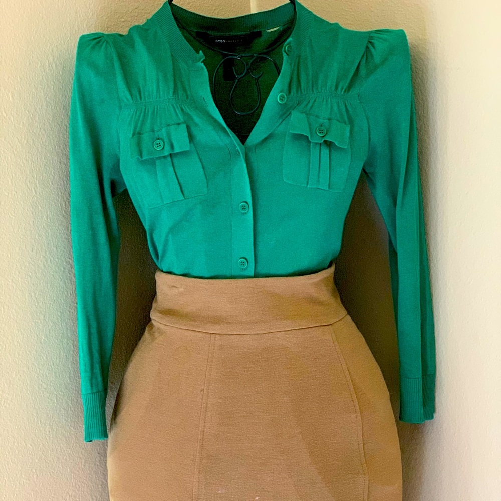 BGBG top and skirt set